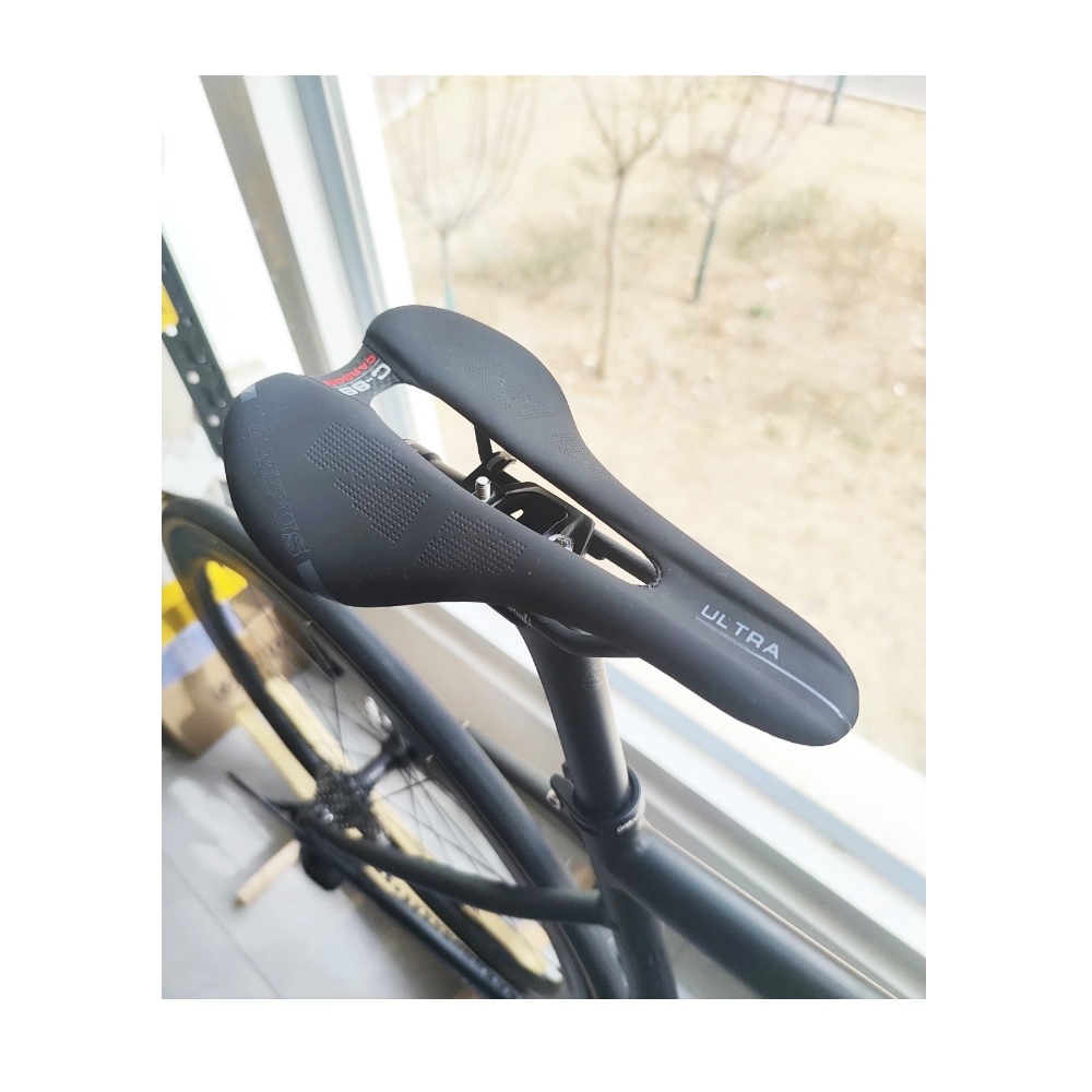 Campus Bicycle Saddles Ultrali - Carbon Fiber Saddle recension och pris